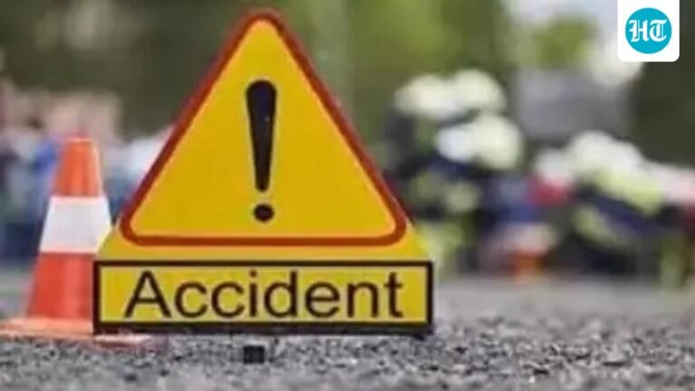Propylene tanker overturns near Khandala, cripples Mumbai–Pune traffic