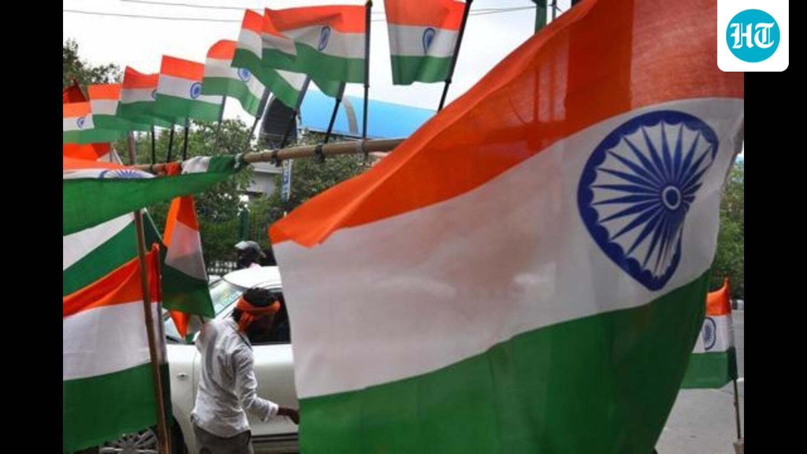 southern-command-chief-reviews-operational-preparedness-in-gujarat,-oversees-defence-exercise