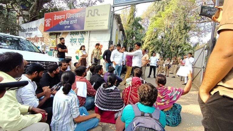 23 booked for ‘illegally’ protesting in support of Palestine