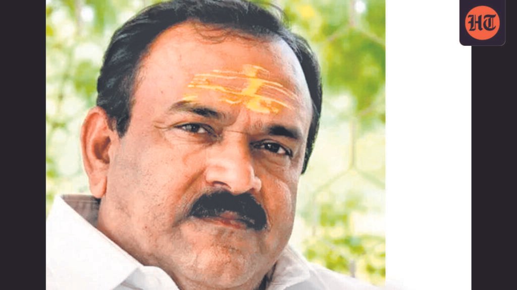 probe-into-ashok-kharat-case-expands-as-staffer-alleges-assault-on-pregnant-wife