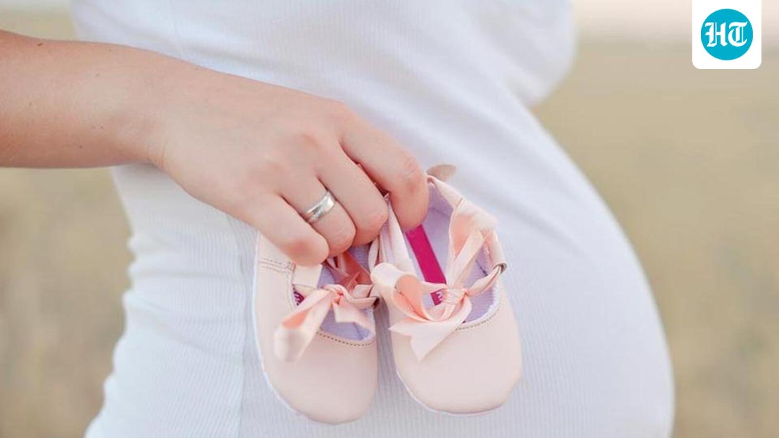 maha-to-track-pregnant-women-to-curb-sex-determination