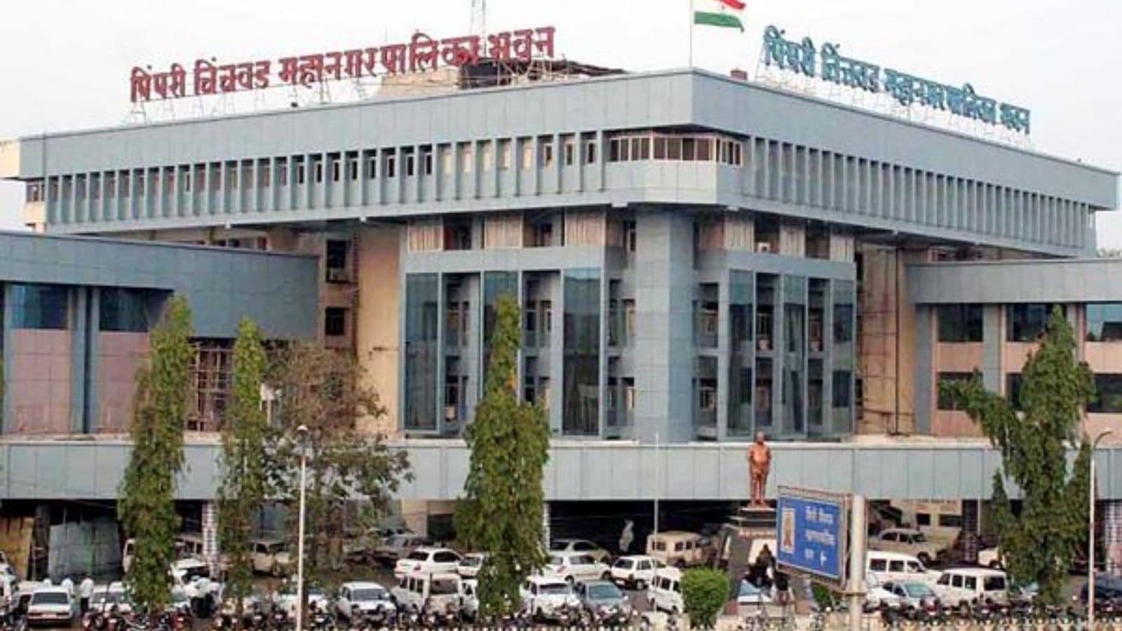 pcmc-chief-warns-of-strict-action-against-developers-failing-to-provide-water-as-per-affidavits