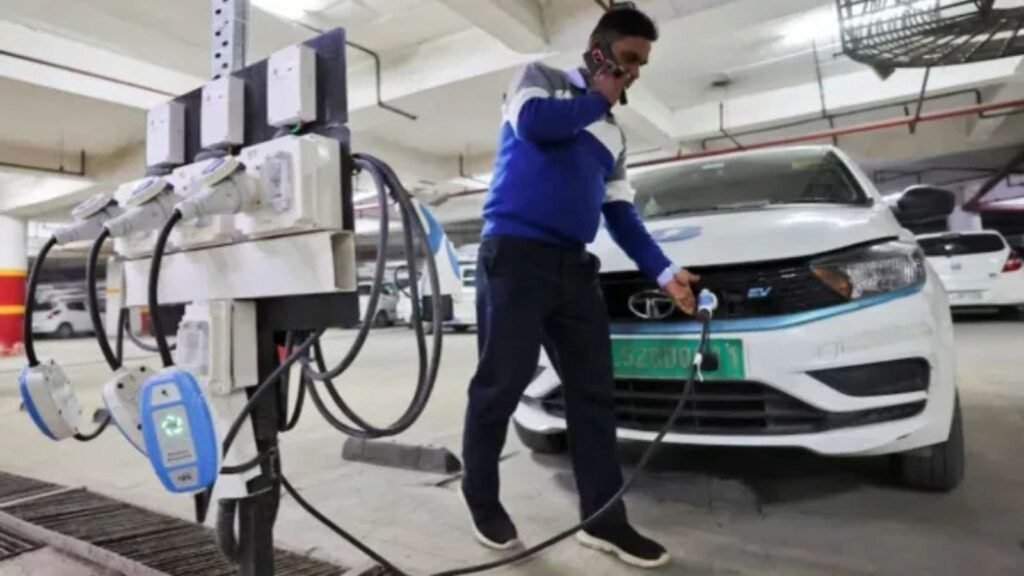 why-pune-is-hitting-the-brakes-on-ev-charging-network-expansion