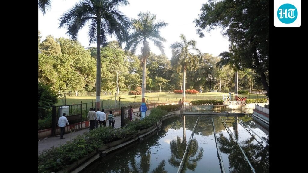 pmc-to-close-sarasbaug-for-two-days-over-security-concerns