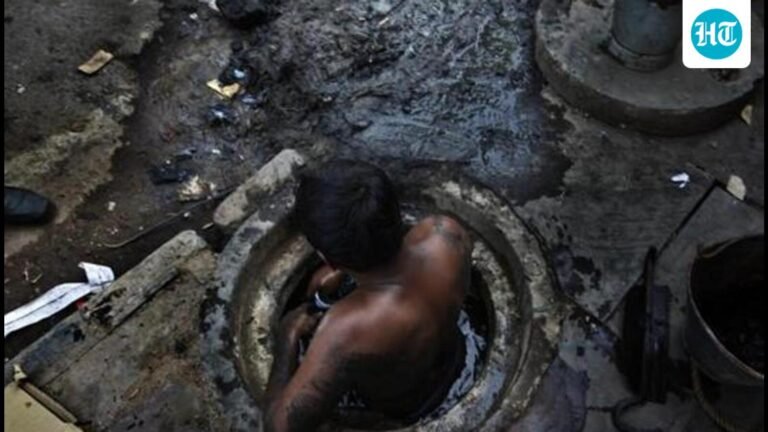 Workers’ body seeks probe into manual scavenging in PCMC; seeks action against contractor