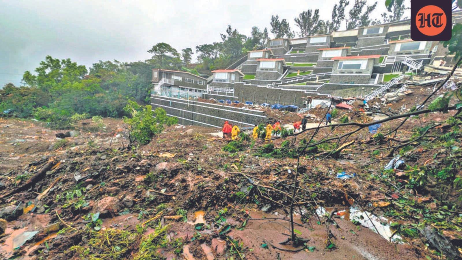 back-to-back-600-mm-rainfall-pushes-lonavala’s-2-day-total-near-1,300-mm;-1-dead