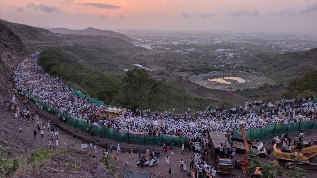 palkhi-processions:-traffic-curbs-on-pune–pandharpur,-baramati-routes-till-july-15
