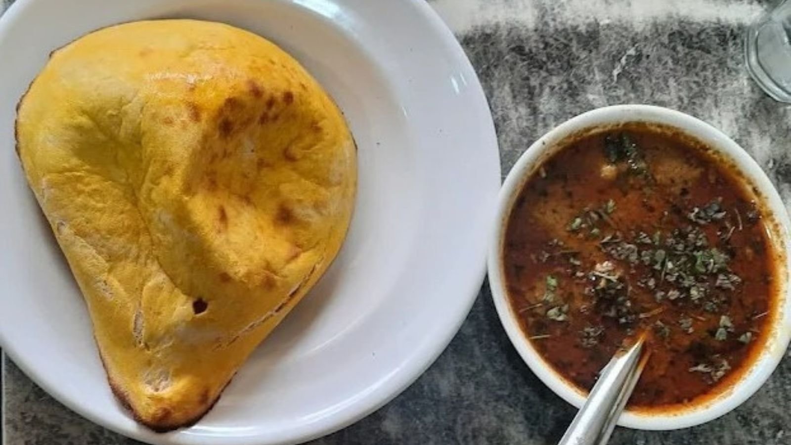 beyond-the-city-|-the-14th-century-soldiers’-meal-that-became-aurangabad’s-pride