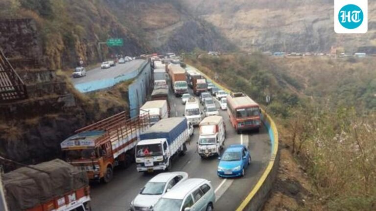 MSRDC plans six-laning of old Pune-Mumbai highway