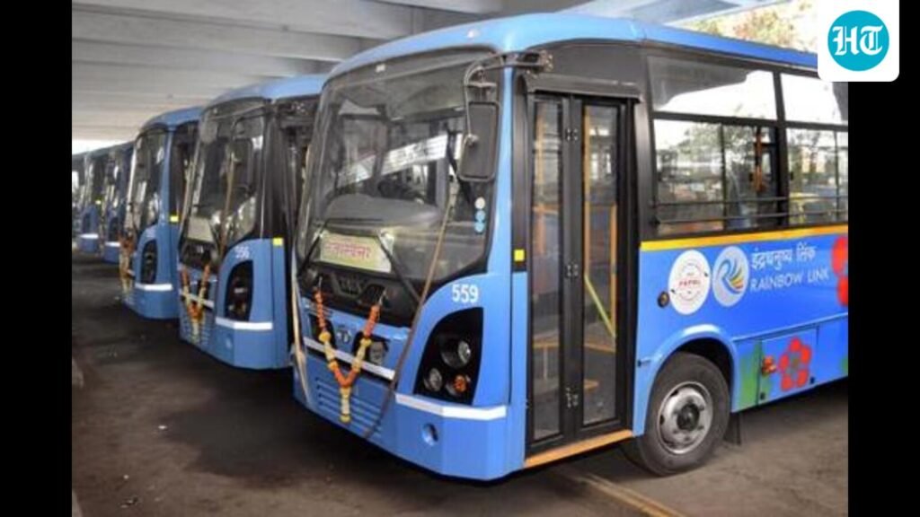 pmpml-inspects-prototype;-to-induct-500-new-cng-buses