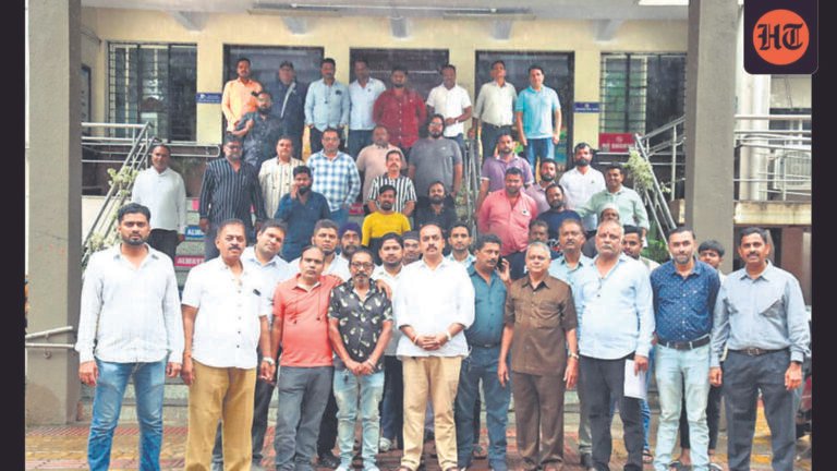 Used-car dealers seek simpler RTO process