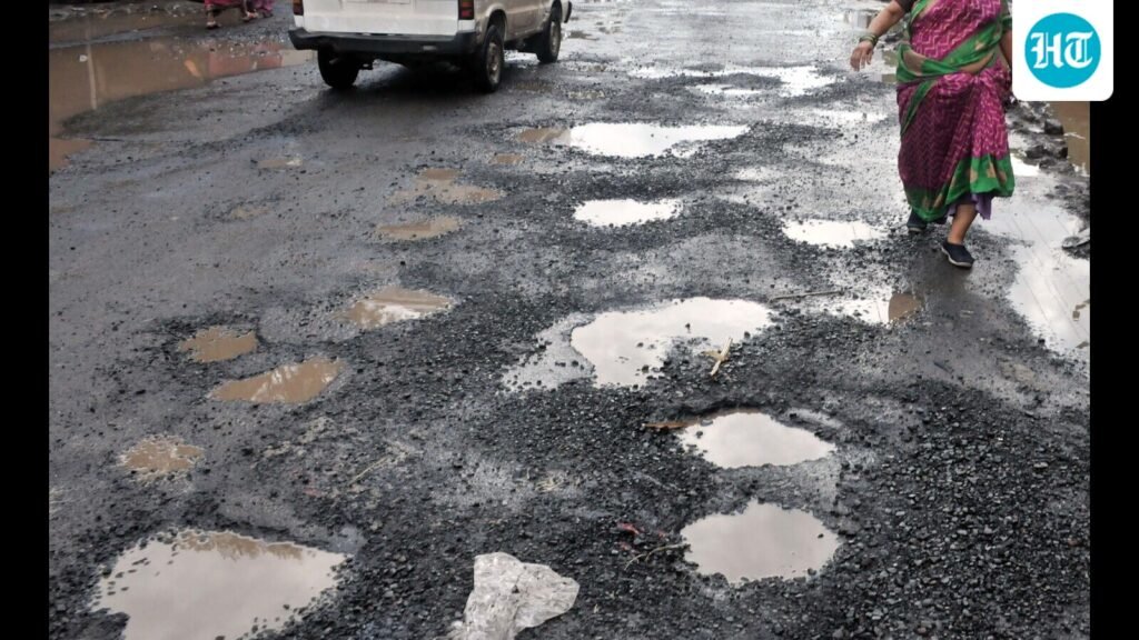 pay-₹6-lakh-compensation-to-family-of-boy-killed-in-pothole-accident:-bhimale