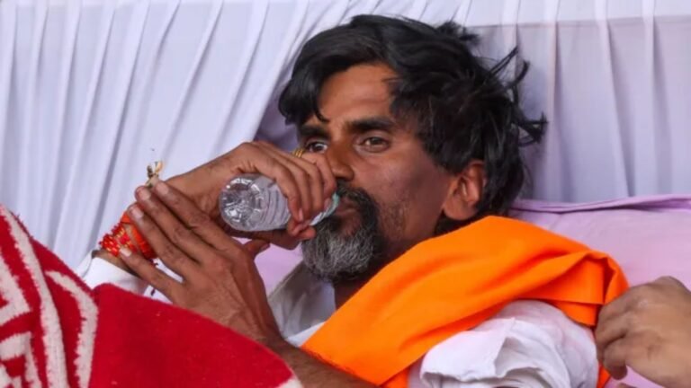 Minister says government delegation won’t meet Jarange-Patil, activist hits back