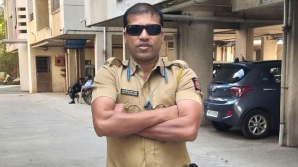 maharashtra-cop-found-dead-3-days-after-he-went-missing;-suicide-suspected