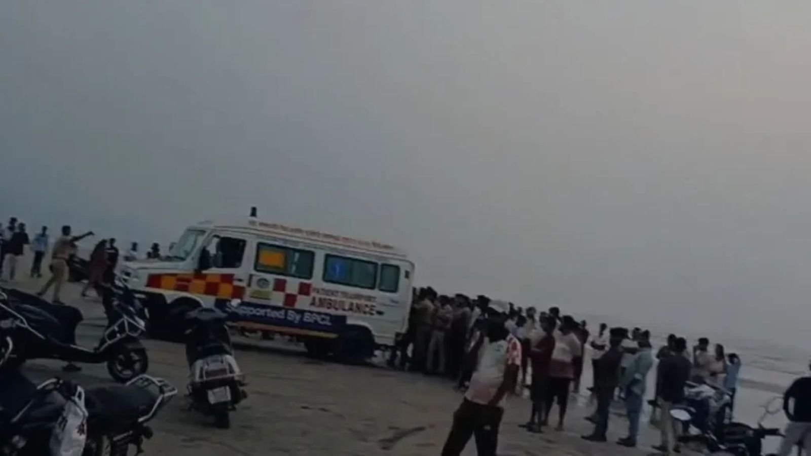 diveagar-beach-drowning:-5-pune-coaching-institute-staffers-booked-for-negligence